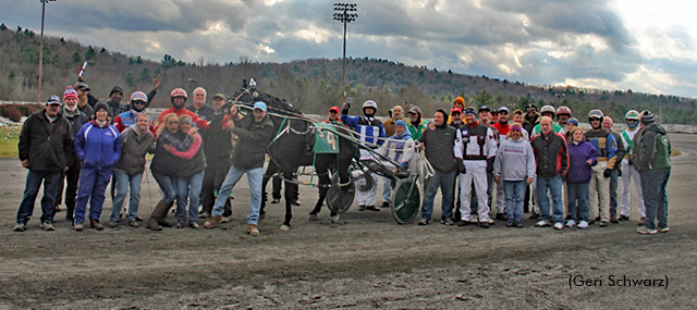 Billy Parker in the winner's circle at Monticello Raceway after his final career win